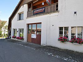 Niefi Velos-Motos Guetighausen
