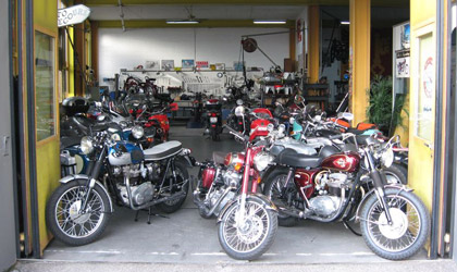 MOTOSECOURS Acacias