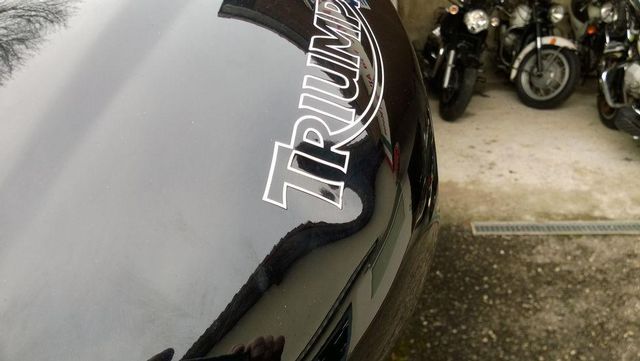   BENZINTANK fr TRIUMPH - Speed Triple 1050