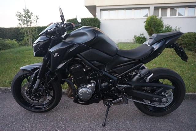  Motorrad kaufen KAWASAKI Z 900  ABS Black Edition Leovinci LV10 Black Auspuff Occasion
