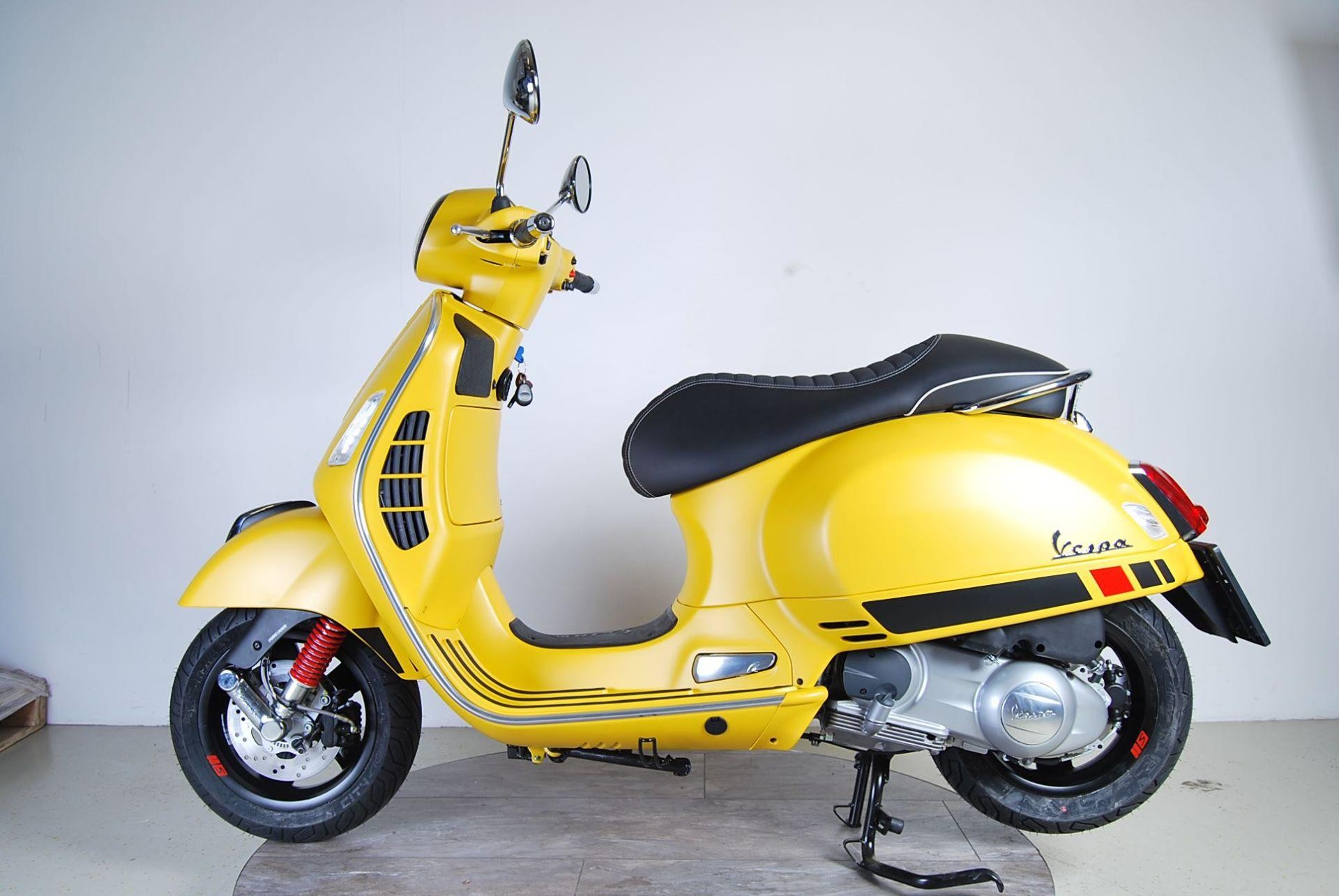 Motorrad Neufahrzeug kaufen PIAGGIO Vespa GTS 125 Super Sport Isler ...