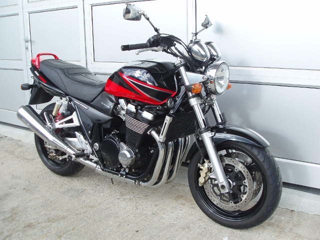  Motorrad kaufen SUZUKI GSX 1400 Naked-Bike Occasion