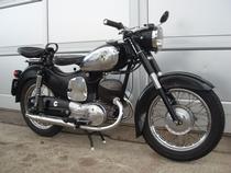 Acheter une moto Oldtimer PUCH 175 SV (touring)