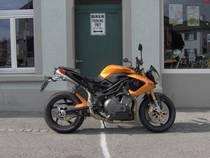 Motorrad Mieten & Roller Mieten BENELLI TNT 899 (Sport)