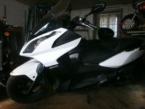 Motorrad kaufen Occasion KYMCO Downtown 300 (roller)