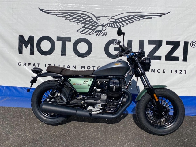  Motorrad kaufen MOTO GUZZI V9 Bobber 100th Centenario Vorführmodell 