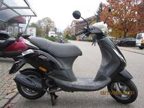 Motorrad kaufen Occasion PIAGGIO Zip 100 4T (roller)