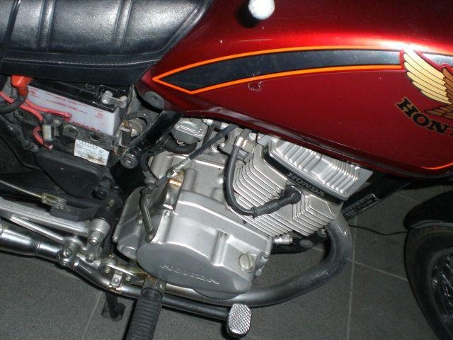  Motorrad kaufen HONDA CM 125 C Occasion 