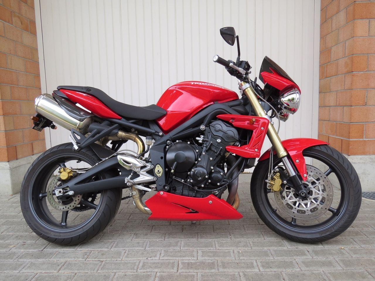 Buy Motorbike Pre Owned Triumph Street Triple 675 Bike Design Reiden