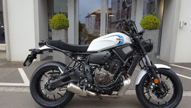  Motorrad kaufen YAMAHA XSR 700 Vorführmodell