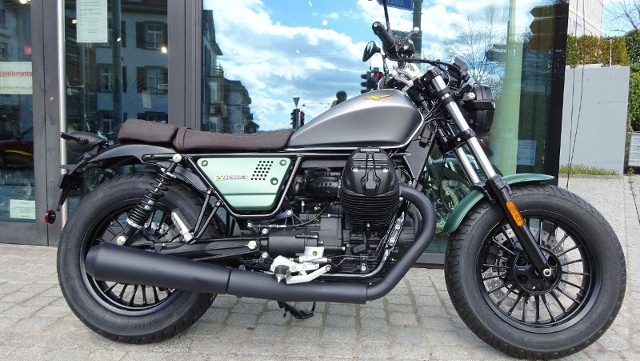  Motorrad kaufen MOTO GUZZI V9 Bobber - Centenario - WINTERANGEBOT Neufahrzeug