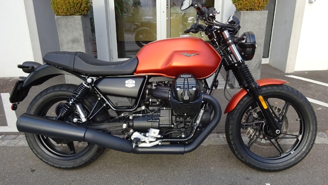  Motorrad kaufen MOTO GUZZI V7 850 Stone Vorführmodell