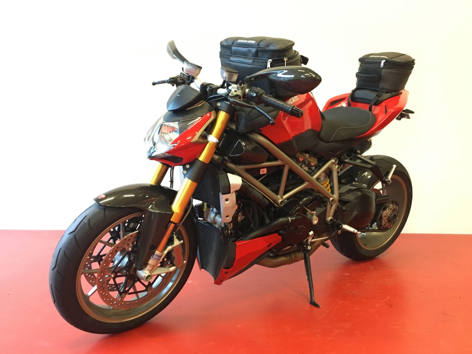 Motorrad Occasion kaufen DUCATI 1098 Streetfighter S CMTmotor Camorino ...