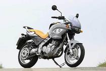 Motorrad Mieten & Roller Mieten BMW F 650 CS Scarver (Touring)