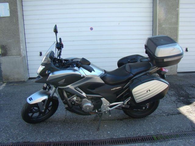  Motorrad kaufen HONDA NC 700 XA ABS Occasion 