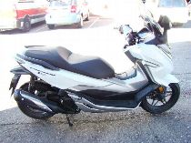 Motorrad kaufen Occasion HONDA NSS 300 A Forza (roller)