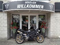 Motorrad kaufen Occasion TRIUMPH Street Triple 675 (naked)
