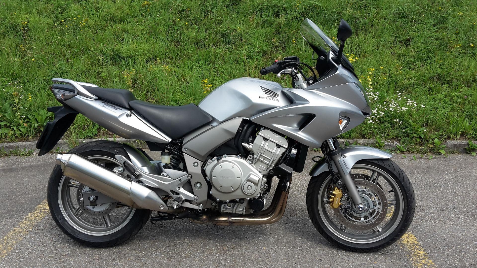 Мотоцикл хонда cbf 1000