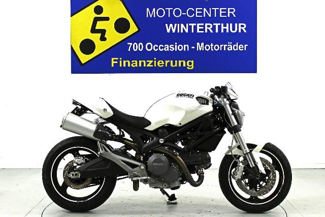  Motorrad kaufen DUCATI 696 Monster Occasion 
