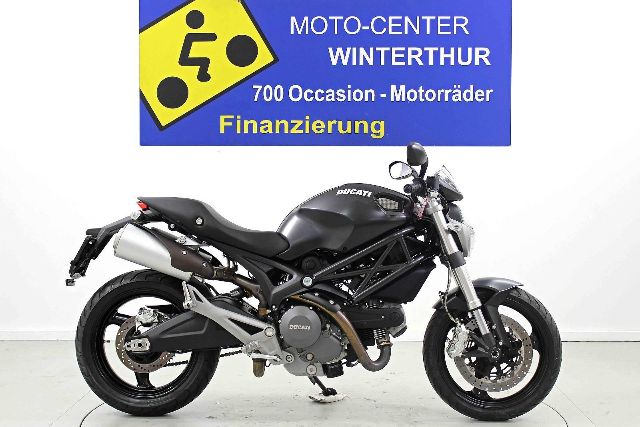  Motorrad kaufen DUCATI 696 Monster 23kW ABS Occasion 