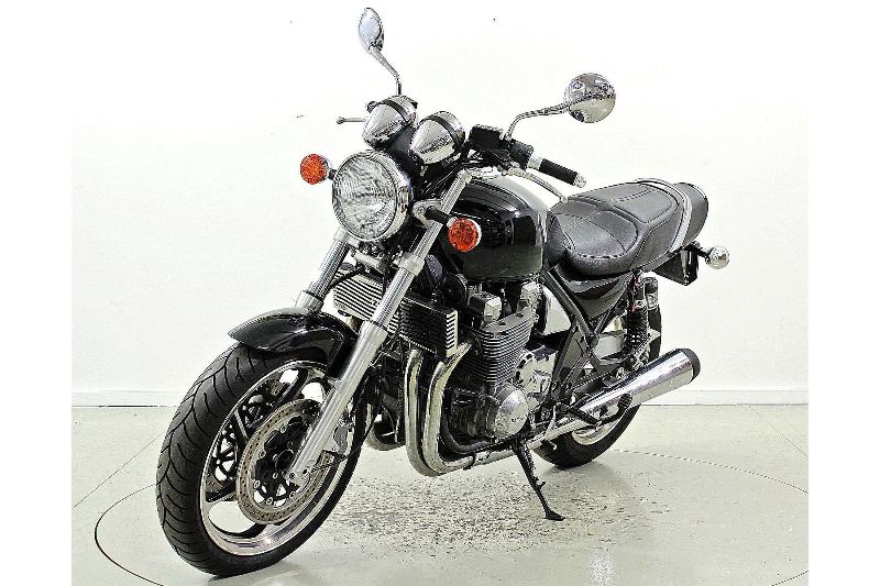 Kawasaki Zephyr 1100 - Occasion-Motorräder - Moto Center 
