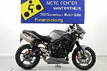 Motorrad kaufen Occasion TRIUMPH Street Triple 675 (naked)