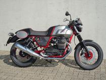 Motorrad kaufen Neufahrzeug MOTO GUZZI V7 Racer ABS (retro)