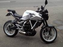 Motorrad kaufen Occasion HYOSUNG Exiv 250 (sport)