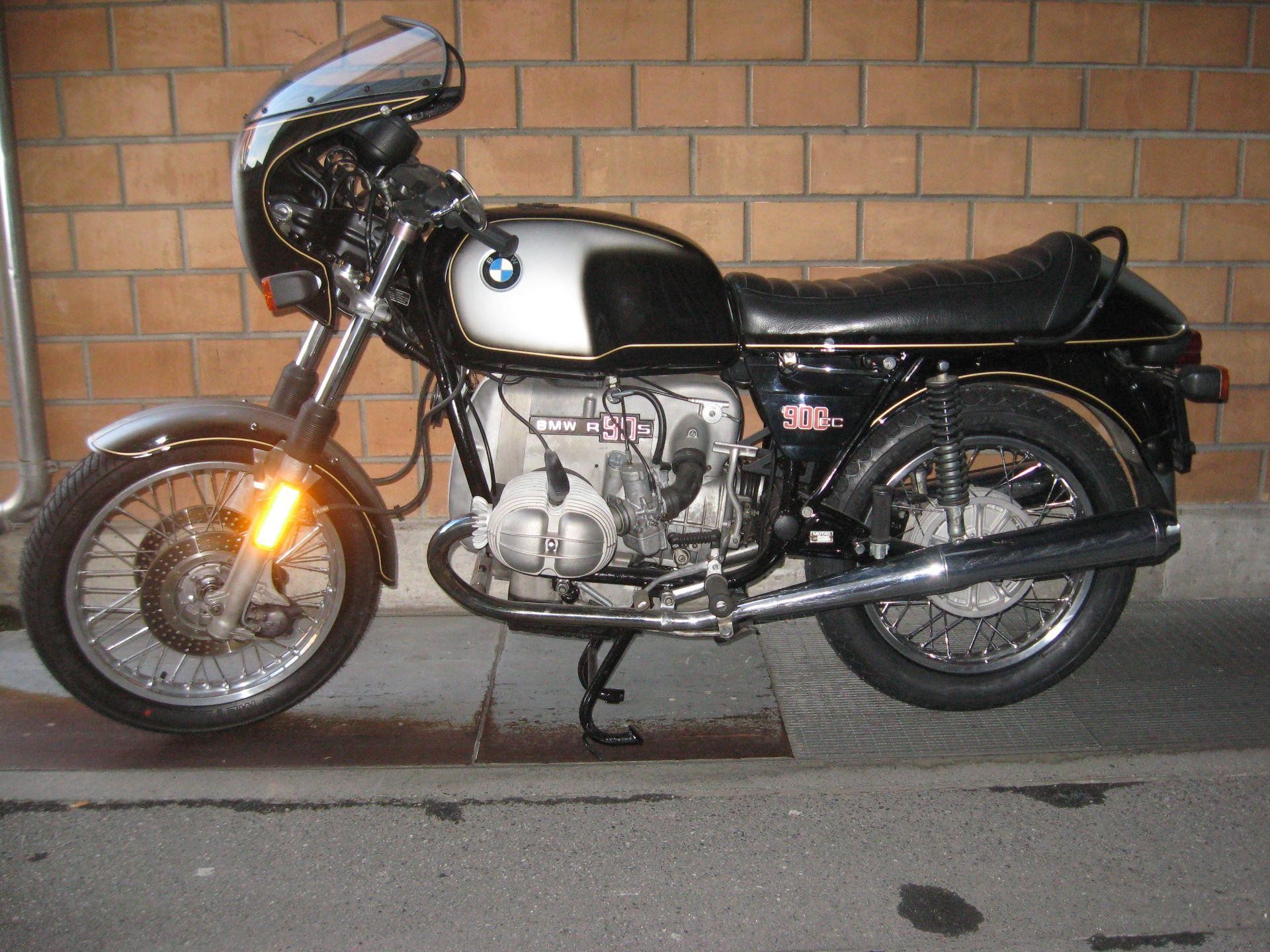 Motorrad Oldtimer kaufen BMW R 90 S MOTOSECOURS Acacias