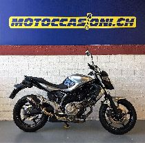 Motorrad kaufen Occasion SUZUKI SFV 650 UA ABS Gladius (naked)