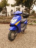 Motorrad kaufen Occasion HONDA SCV 100 Lead (roller)