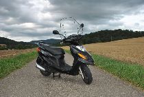 Buy motorbike Pre-owned YAMAHA XC 125 F Cygnus (scooter)