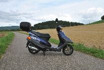 Buy motorbike Pre-owned YAMAHA XC 125 R Cygnus (scooter)