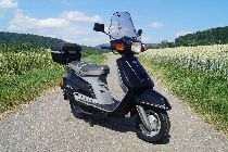 Buy motorbike Pre-owned YAMAHA XC 125 Beluga (scooter)