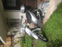 Motorrad kaufen Occasion PIAGGIO Liberty 125 4-T (roller)