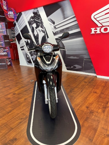  Motorrad kaufen HONDA SH 125 Mode Neufahrzeug