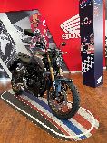 Motorrad kaufen Neufahrzeug HONDA CB 125 R (naked)