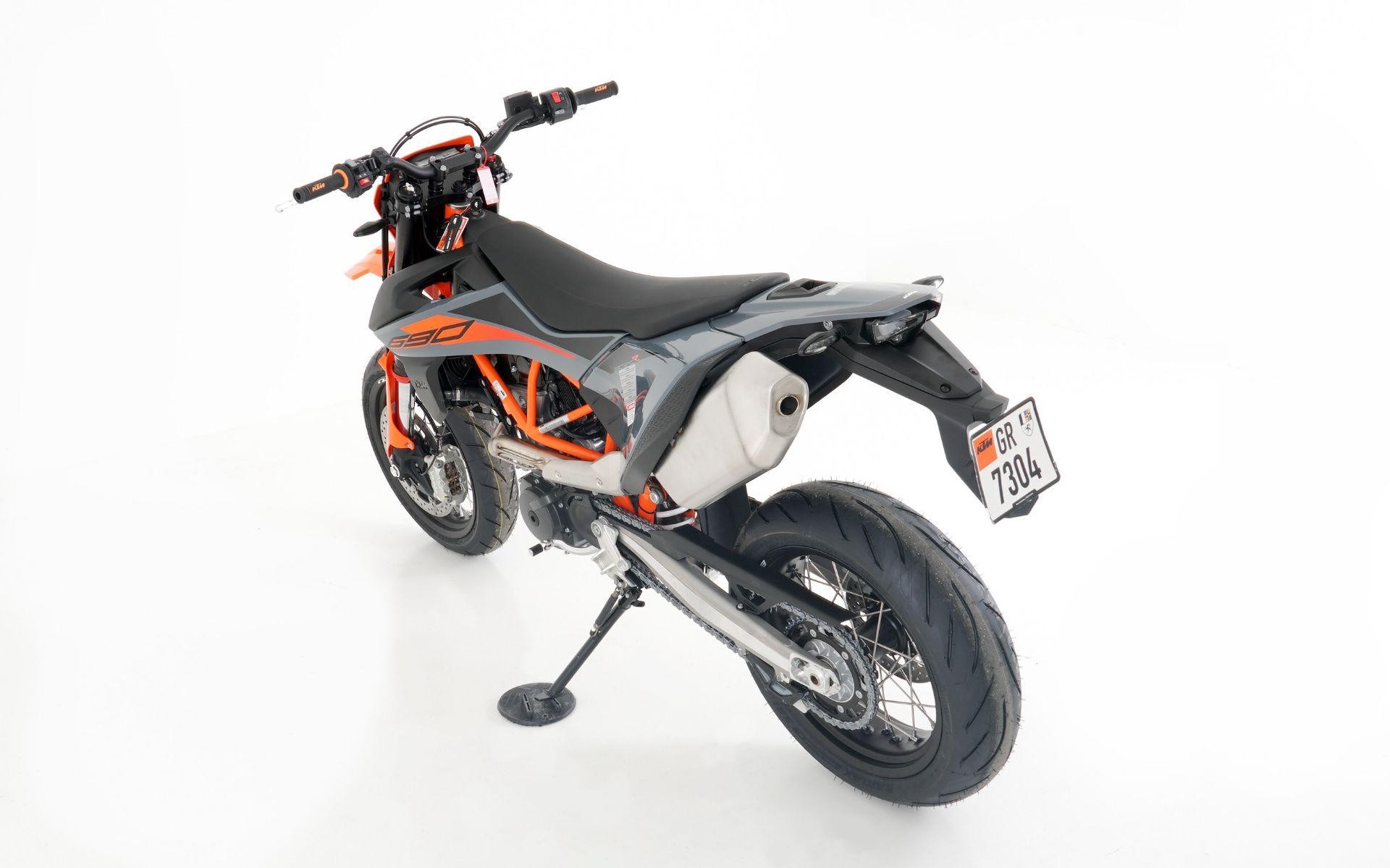 Motorrad Neufahrzeug Kaufen Ktm 690 Smc R Supermoto Abs Ausverkauf Jetzt Vorbestellen 22 Moto Graubunden Maienfeld Motorrad Neufahrzeug Kaufen Ktm 690 Smc R Supermoto Abs Ausverkauf Jetzt Vorbestellen 22 Moto Graubunden Maienfeld