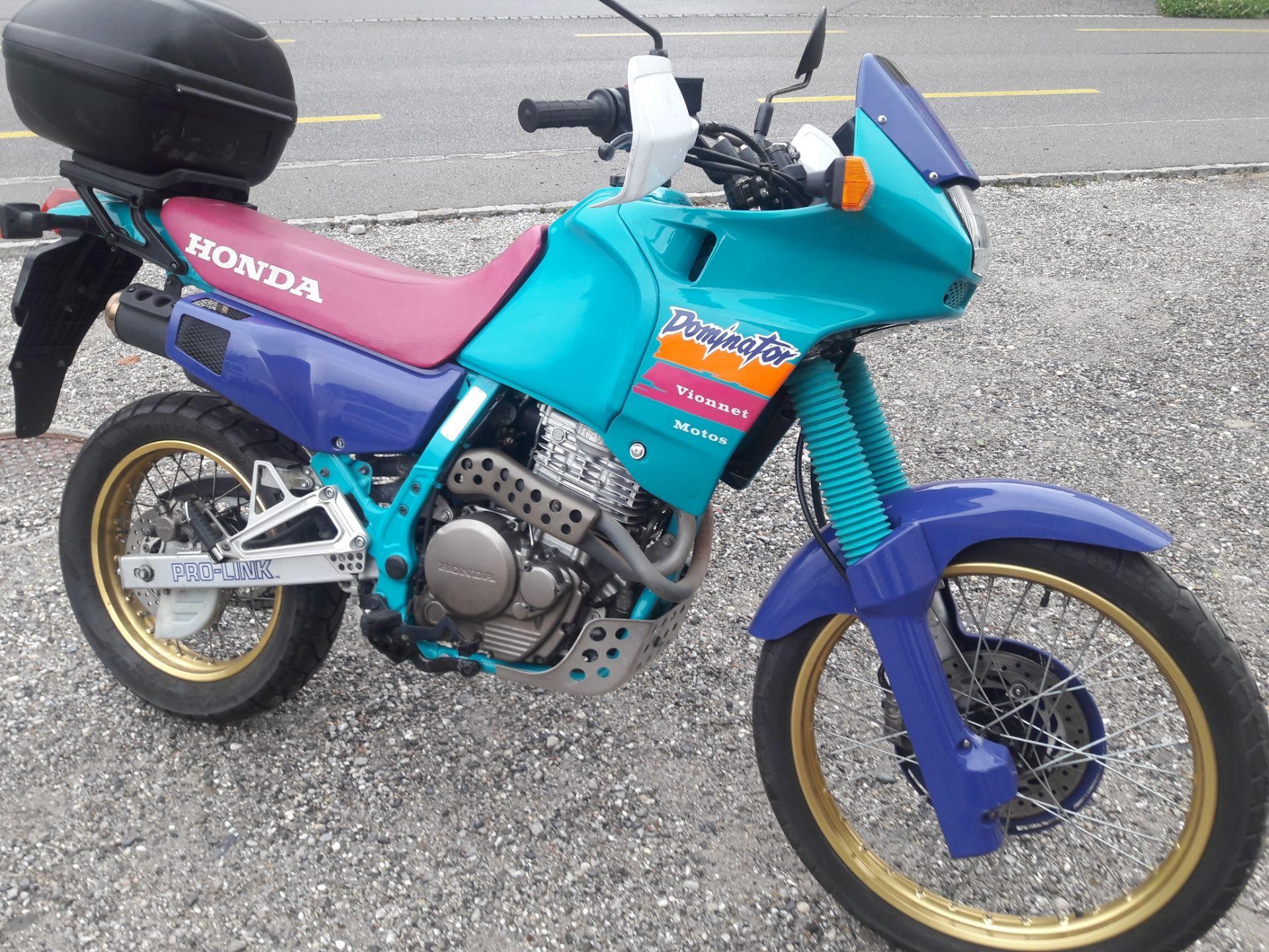 Buy motorbike Preowned HONDA NX 650 Dominator Démolition