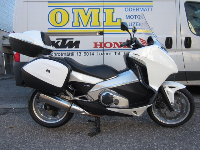 Motorrad kaufen HONDA NC 700 D Integra ABS Occasion 
