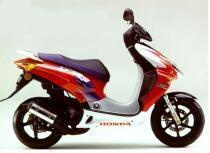 Motorrad Mieten & Roller Mieten HONDA SZX 50 X8R-S (Roller)