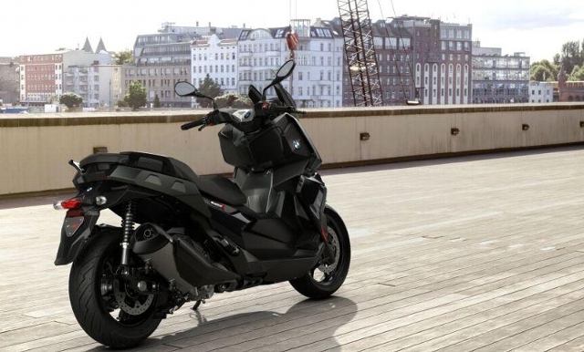  Acheter une moto BMW C 400 X Occasions 