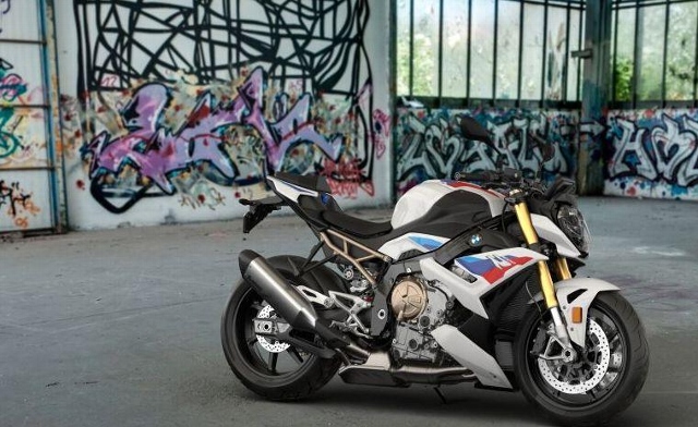  Motorrad kaufen BMW S 1000 R Lagerfahrzeug Occasion 