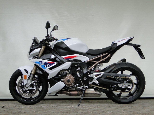  Motorrad kaufen BMW S 1000 R M mit Carbonfelgen Vorführmodell 
