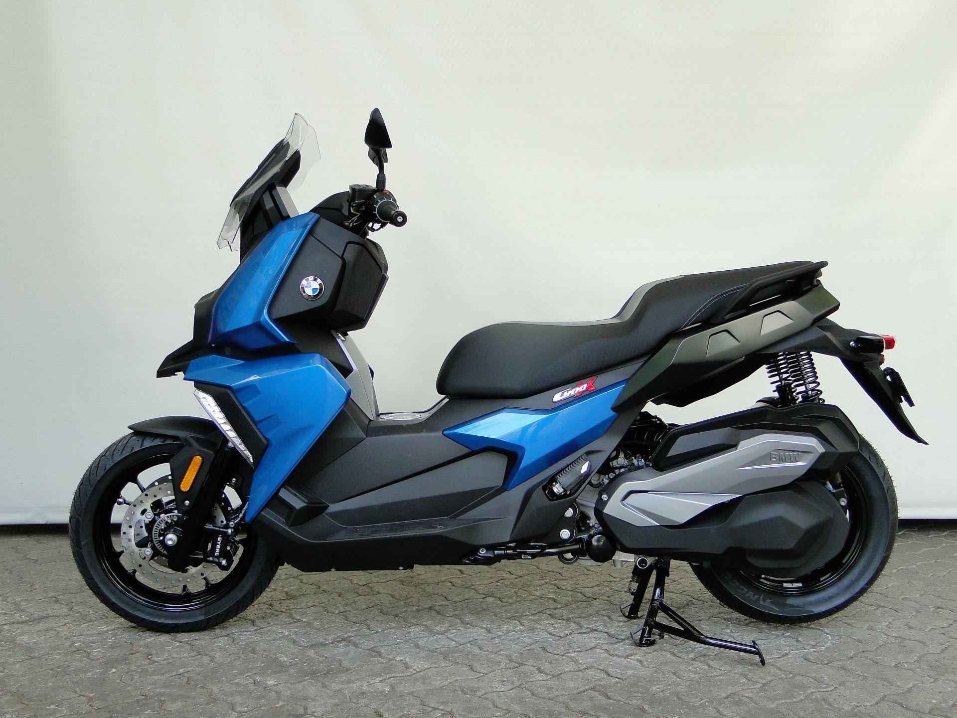 Максискутер bmw 400