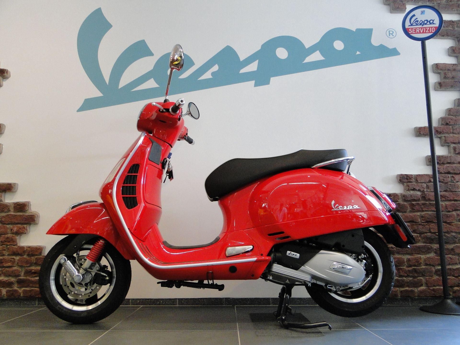 Moto neuve  acheter PIAGGIO Vespa  GTS 125  Super NEU Hobi 