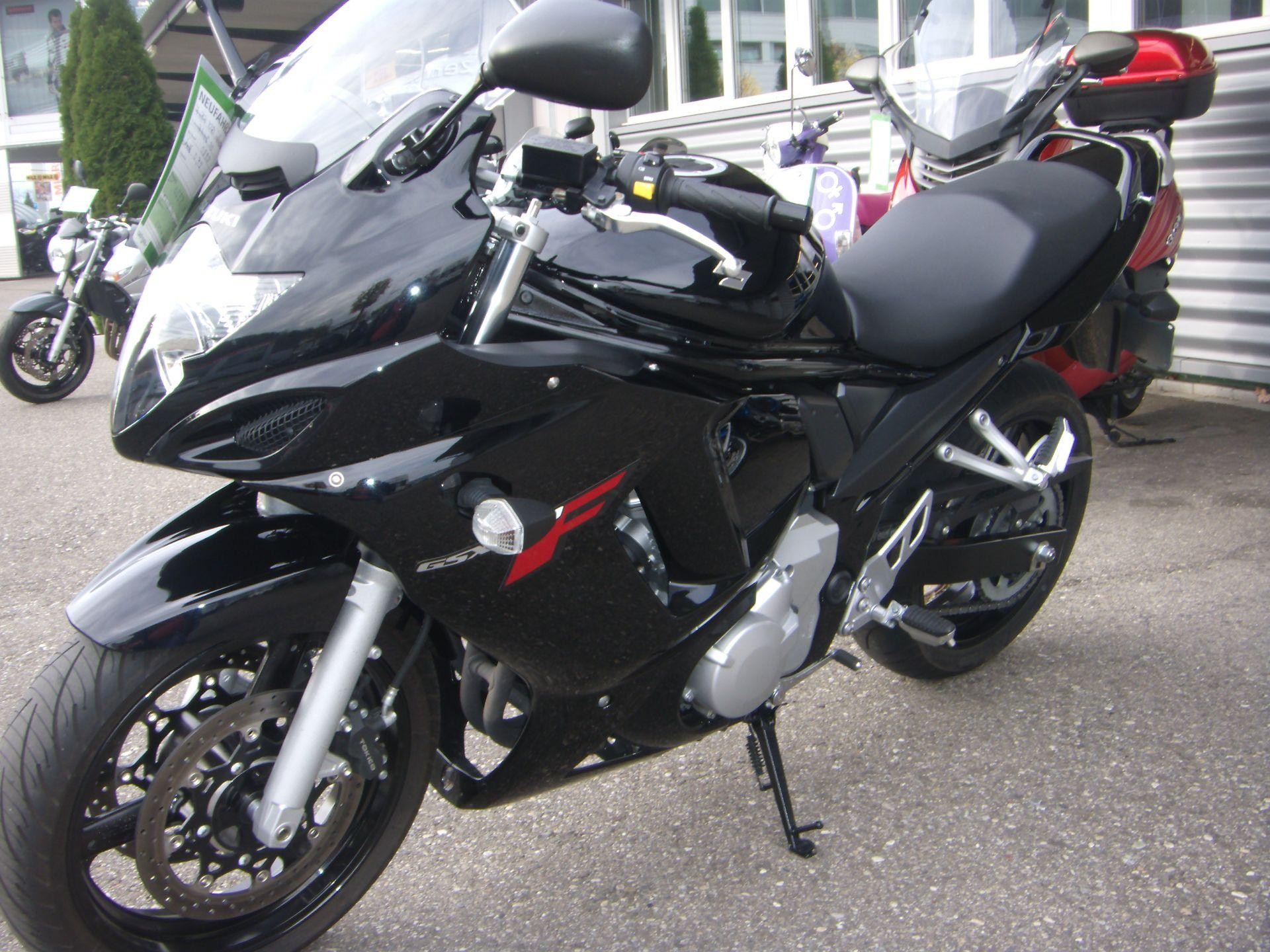 Suzuki gsxr 650