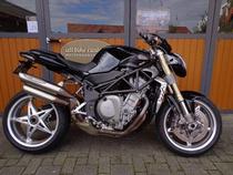 Motorrad kaufen Occasion MV AGUSTA B4 750 Brutale (naked)