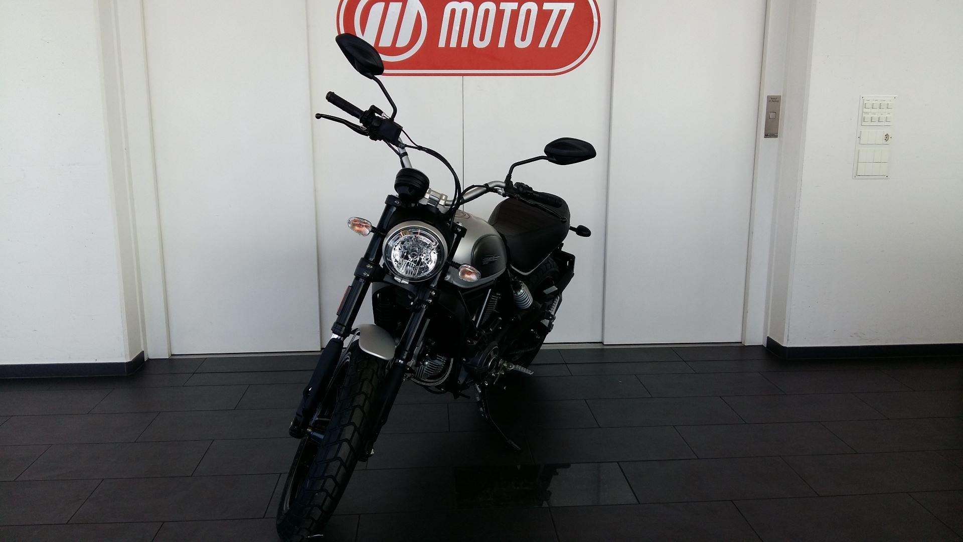 ducati scrambler icon silver ice