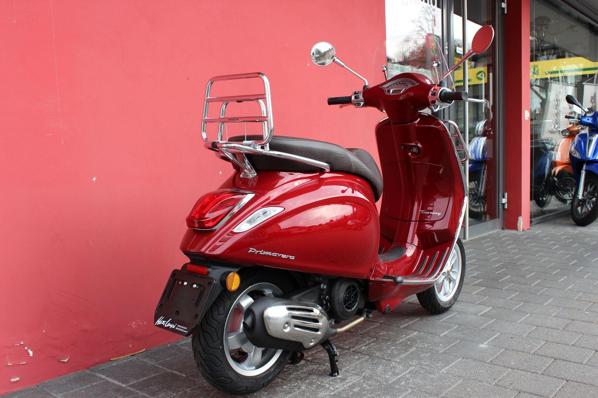 Vespa Touring